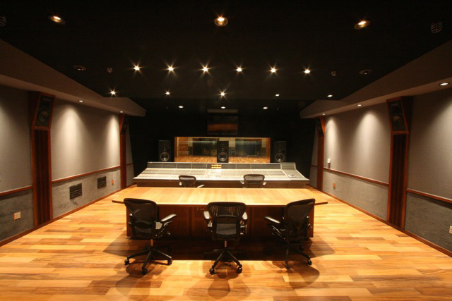 studio1.jpg